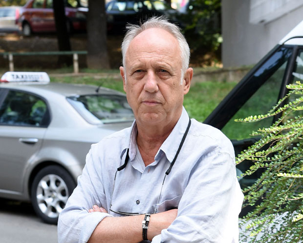 Свет се опасно и олако игра нацизмом